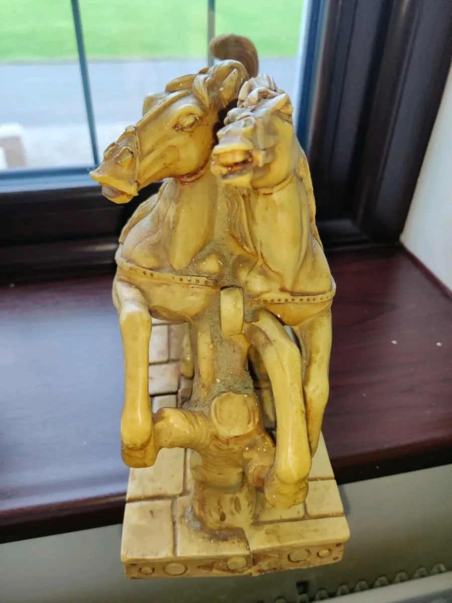 CHARIOT OF FIRE, Large & HEAVY Hand Carved Piece ! - Image 2