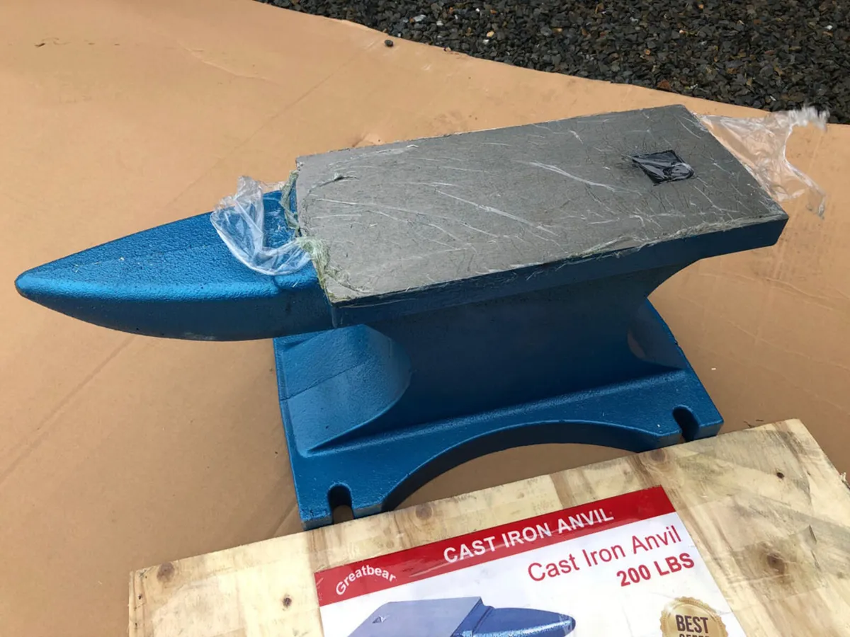 New 200Lbs Cast Iron Anvil **Online Auction** - Image 3