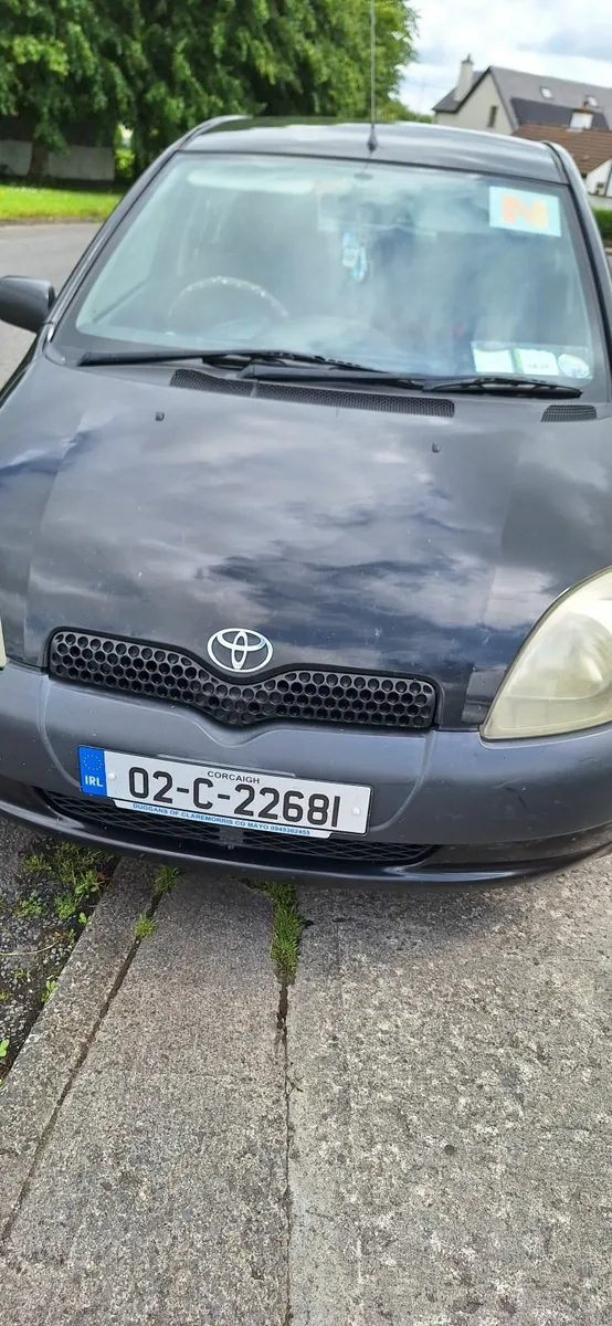 Toyota Yaris 2002 - Image 4