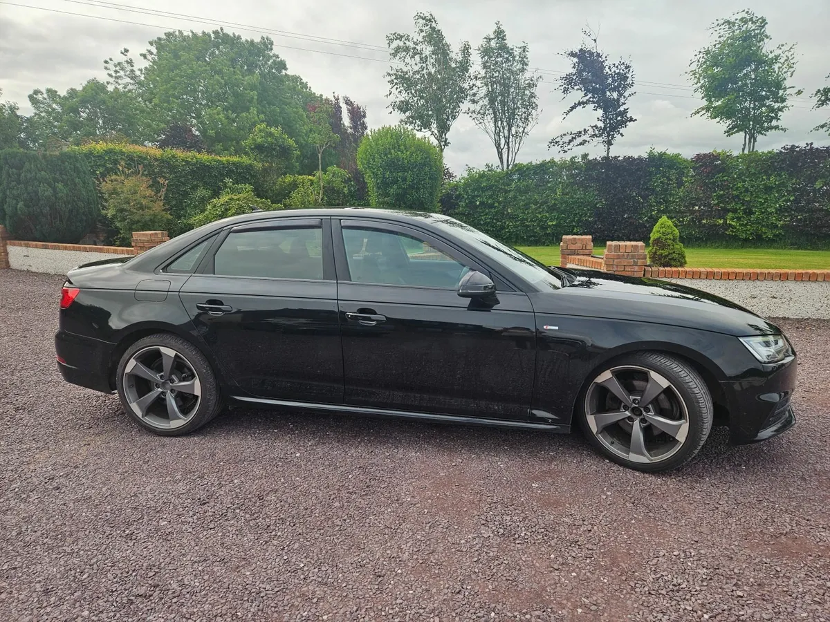 Audi A4 2017 - Image 1