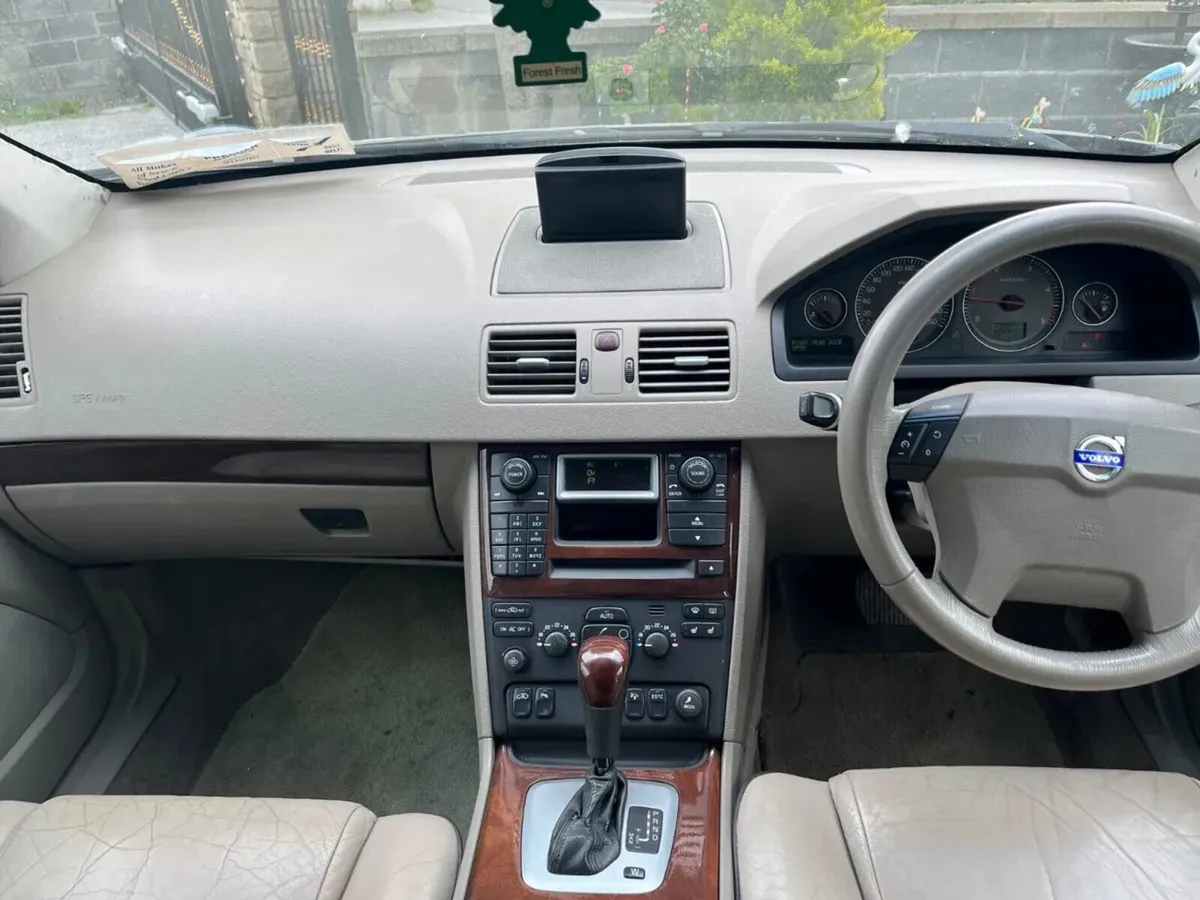 2005 Volvo Xc90 Auto Drive Away - Image 2