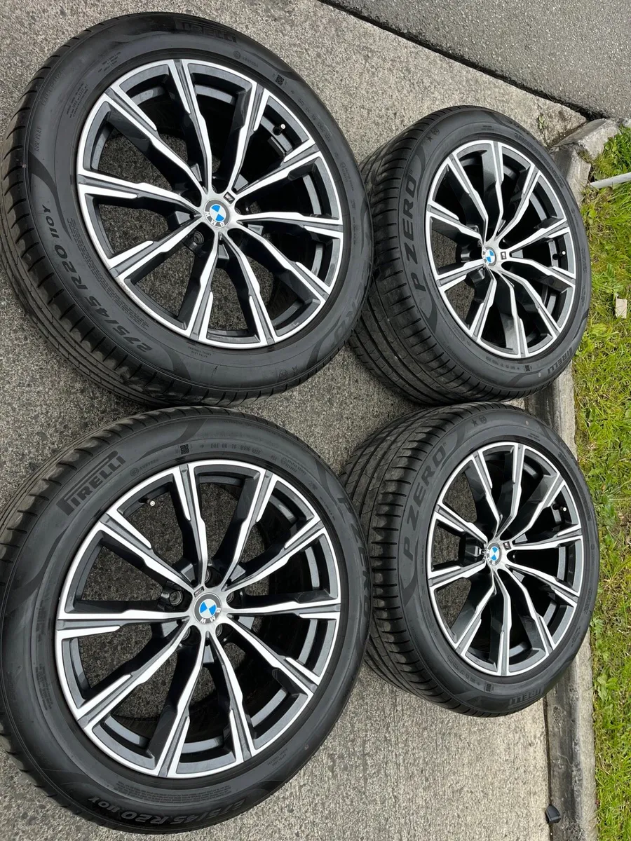 Genuine Bmw 20” whells Pirelli Pzero tyres - Image 1