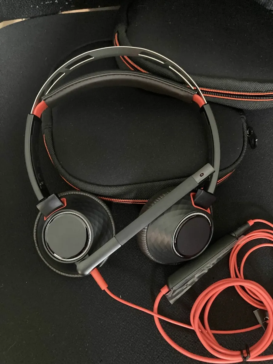 POLY Blackwire 5200 - Image 1
