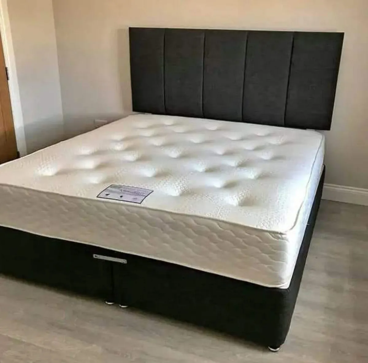 " Queen size Beds With Metress" - Image 4