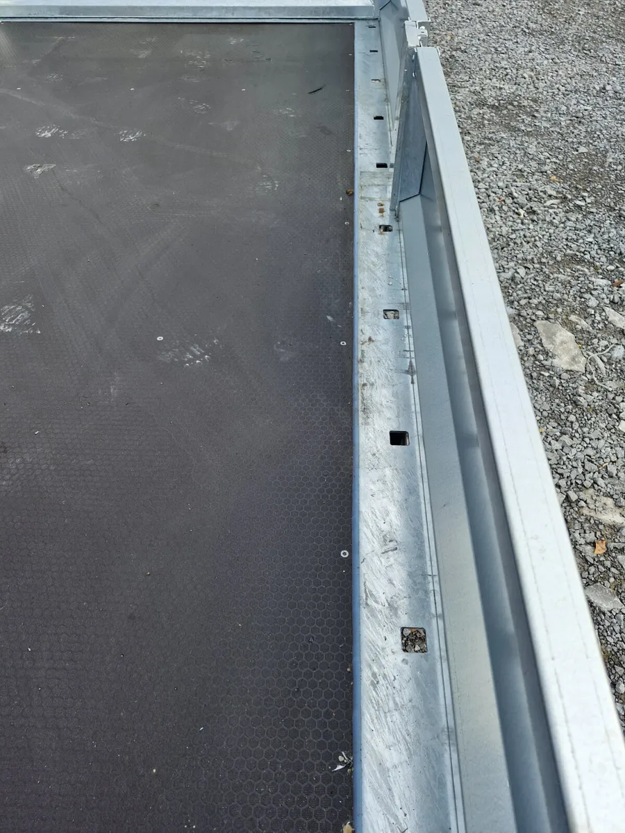 M-TEC  10' x 5'6"  DROPSIDES  TRAILER - Image 3