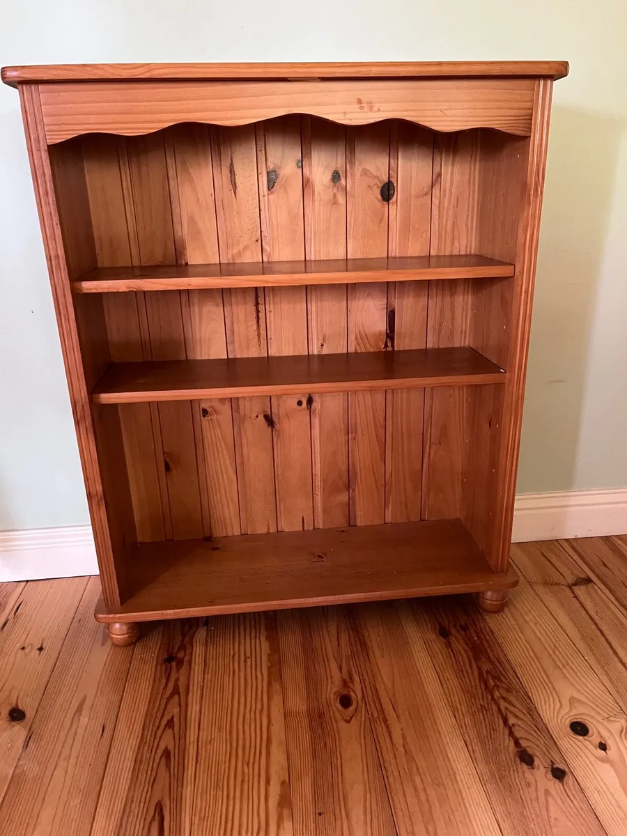 Book shelf