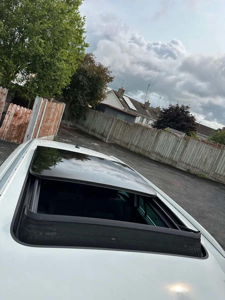 Volkswagen Passat 2019 - Image 4