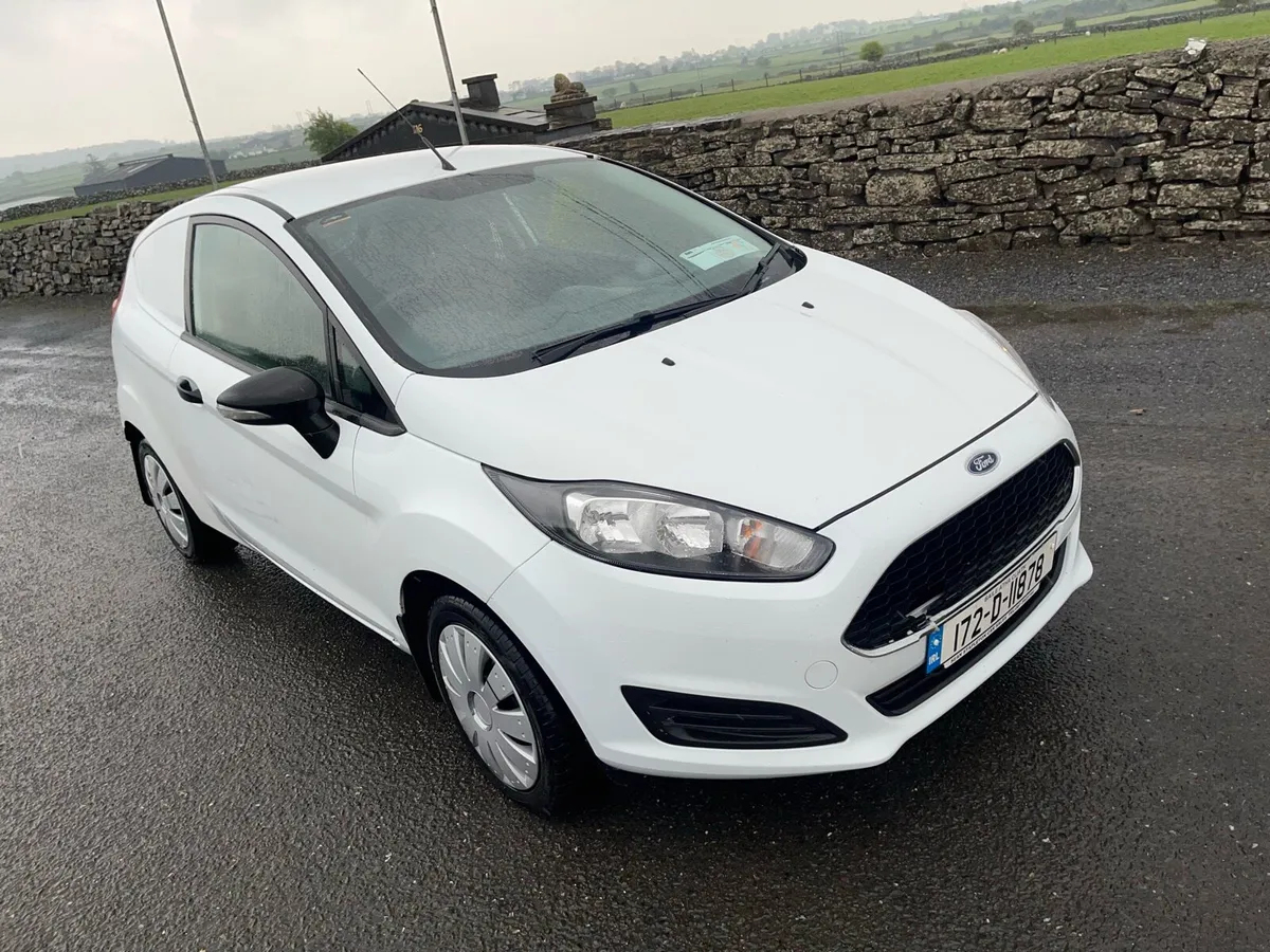 2017 Ford Fiesta Van - Image 2
