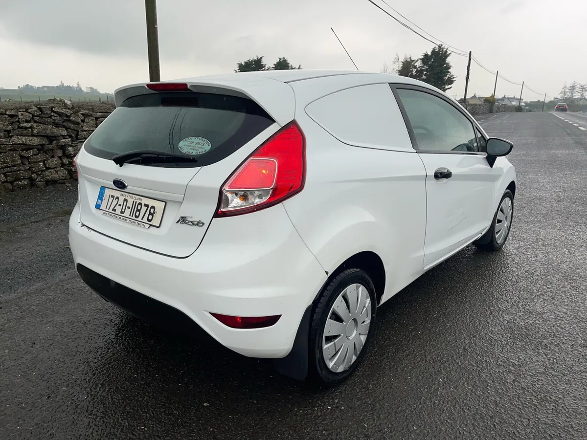 2017 Ford Fiesta Van - Image 1