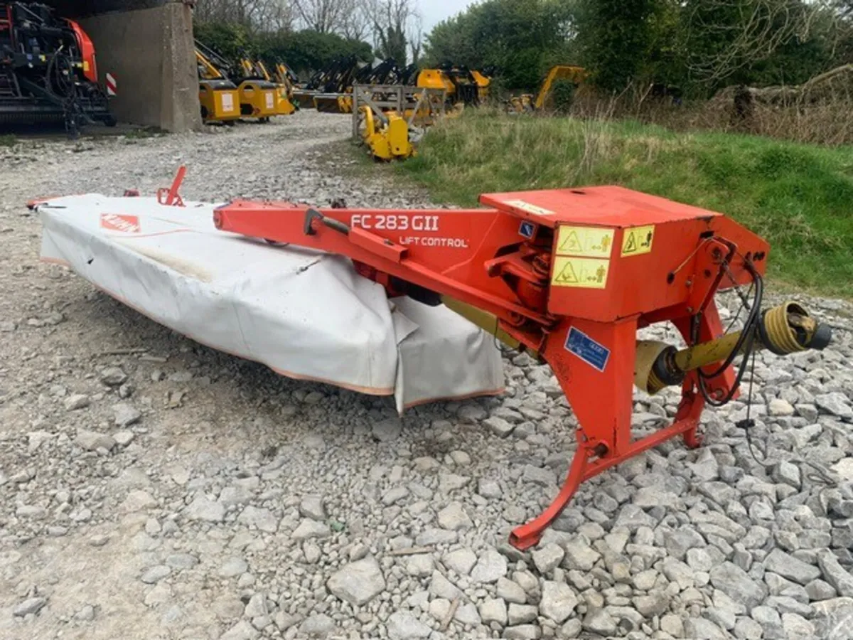 KUHN 283 Gii MOWER CONDITIONER - Image 1