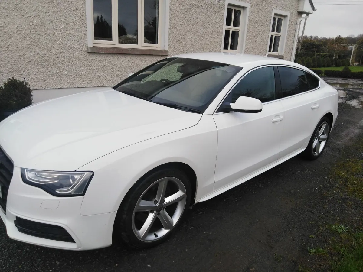 Audi A5 2012 - Image 2