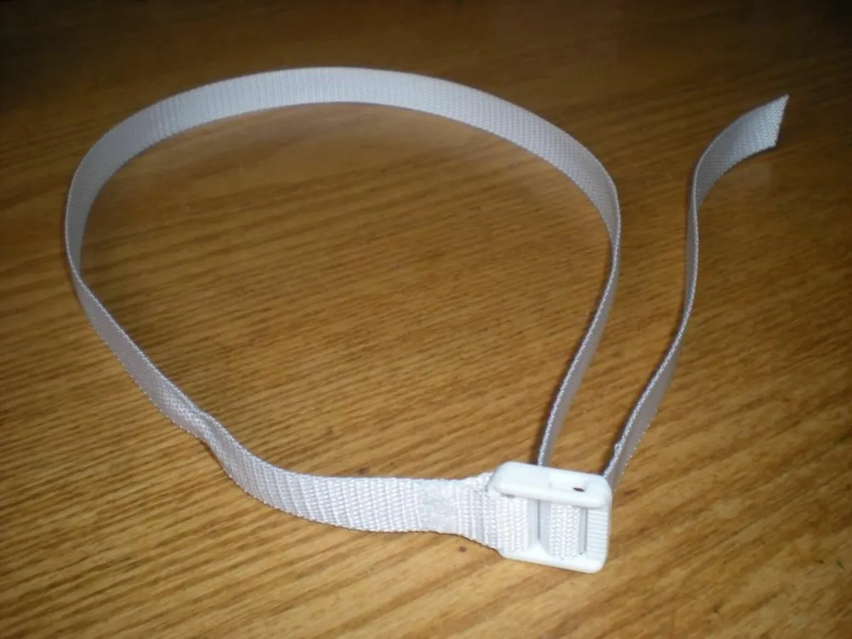 SALE: Set of 4 New 1.2m Sail ties, inc buckles - Image 1