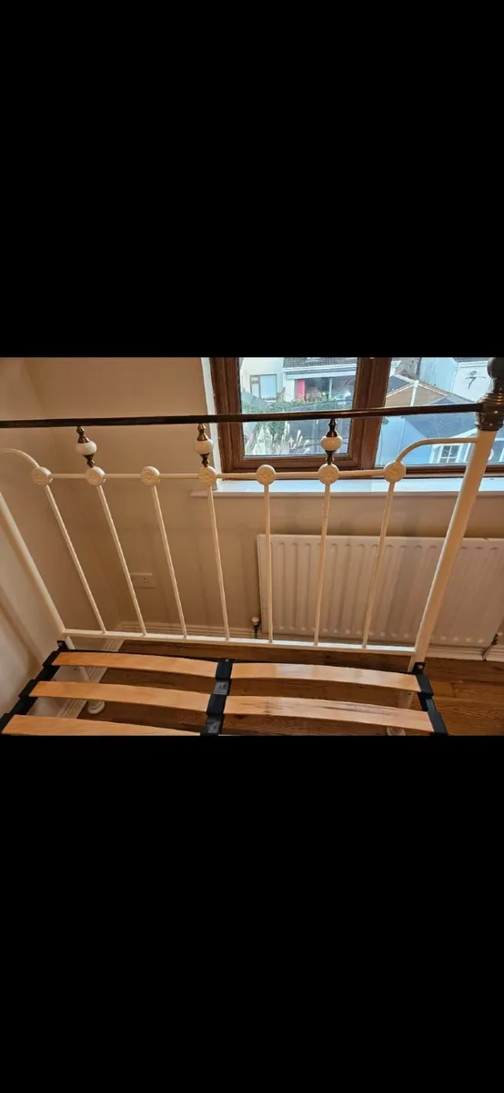 Queen Size Brass Bed Frame - Image 2