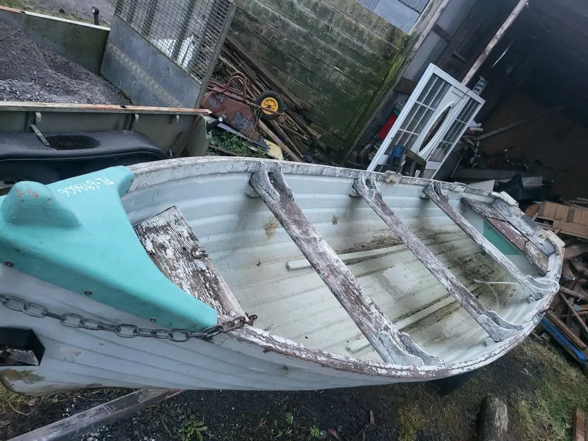 19FT ANGLERS FANCY BOAT and trailer REDUCED - Image 2