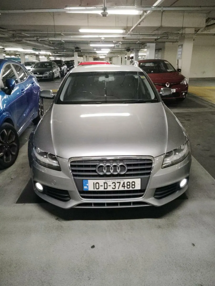 Audi A4 2010 - Image 1