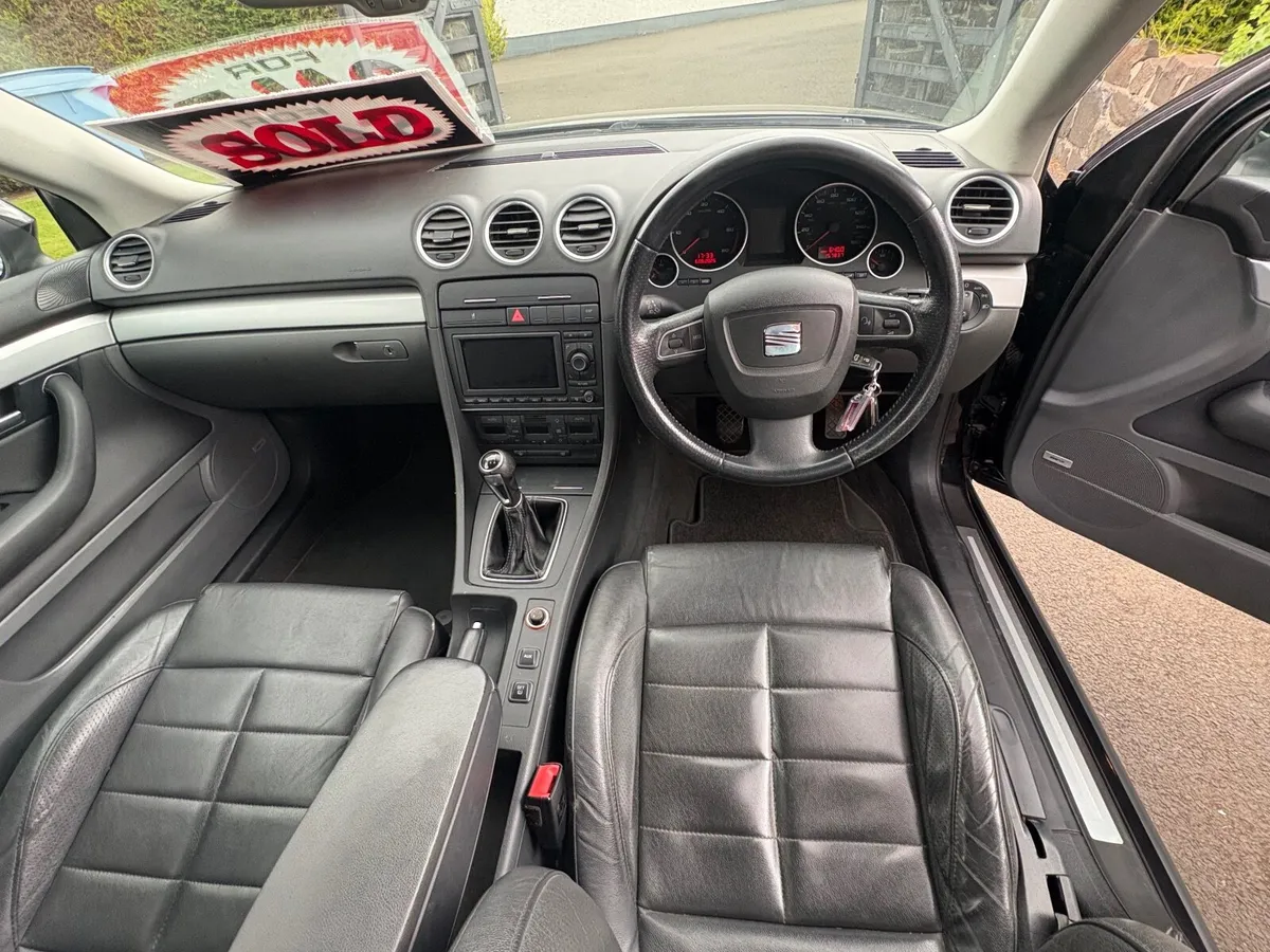 SEAT Exeo 2012 - Image 4