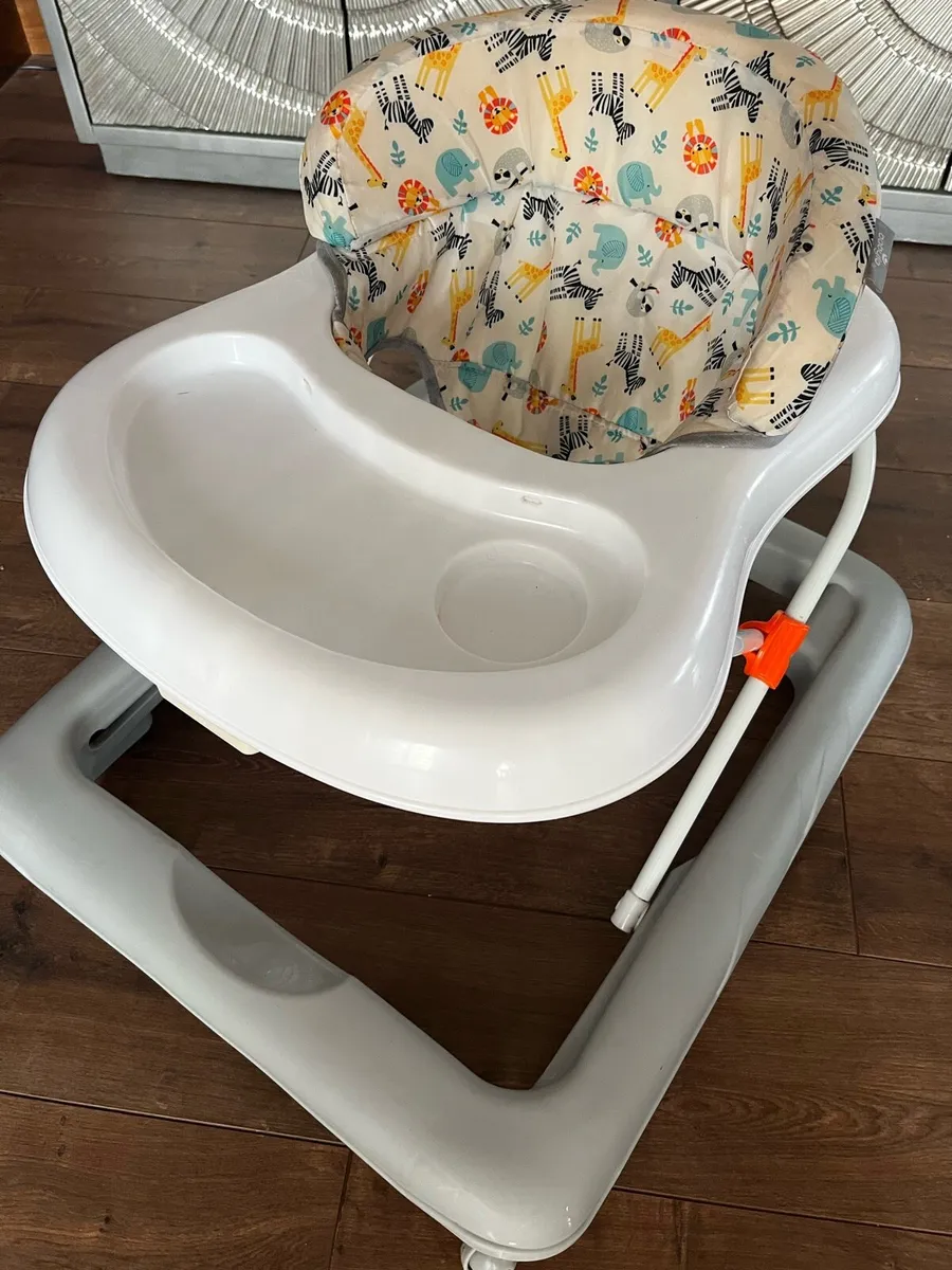 Baby walker - Image 2