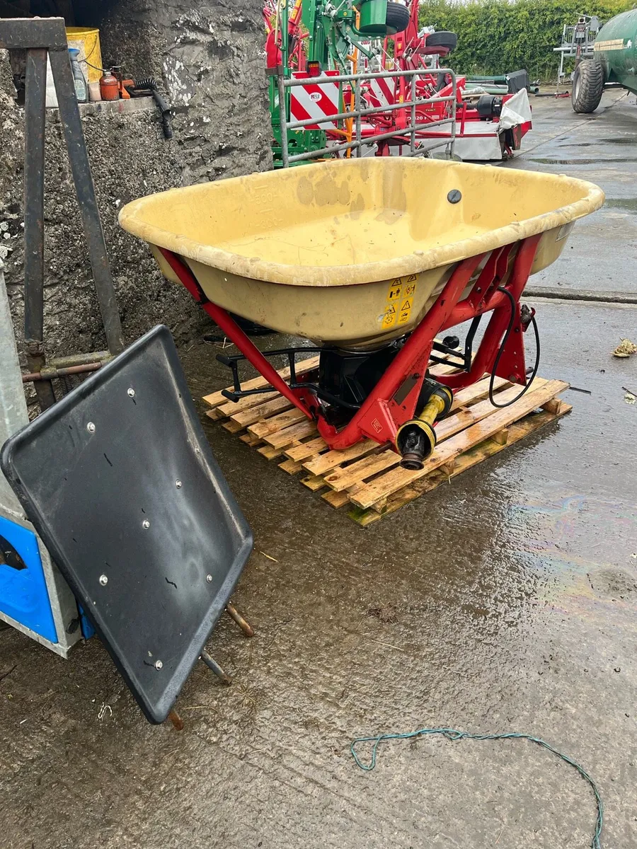 Vicon wagtail spreader - Image 3