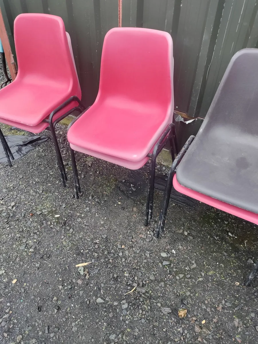 Poly chairs - Image 2