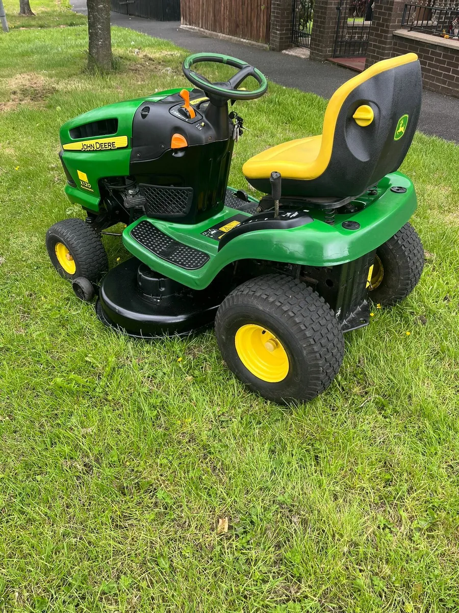 John deere mulching ride on lawnmower - Image 4
