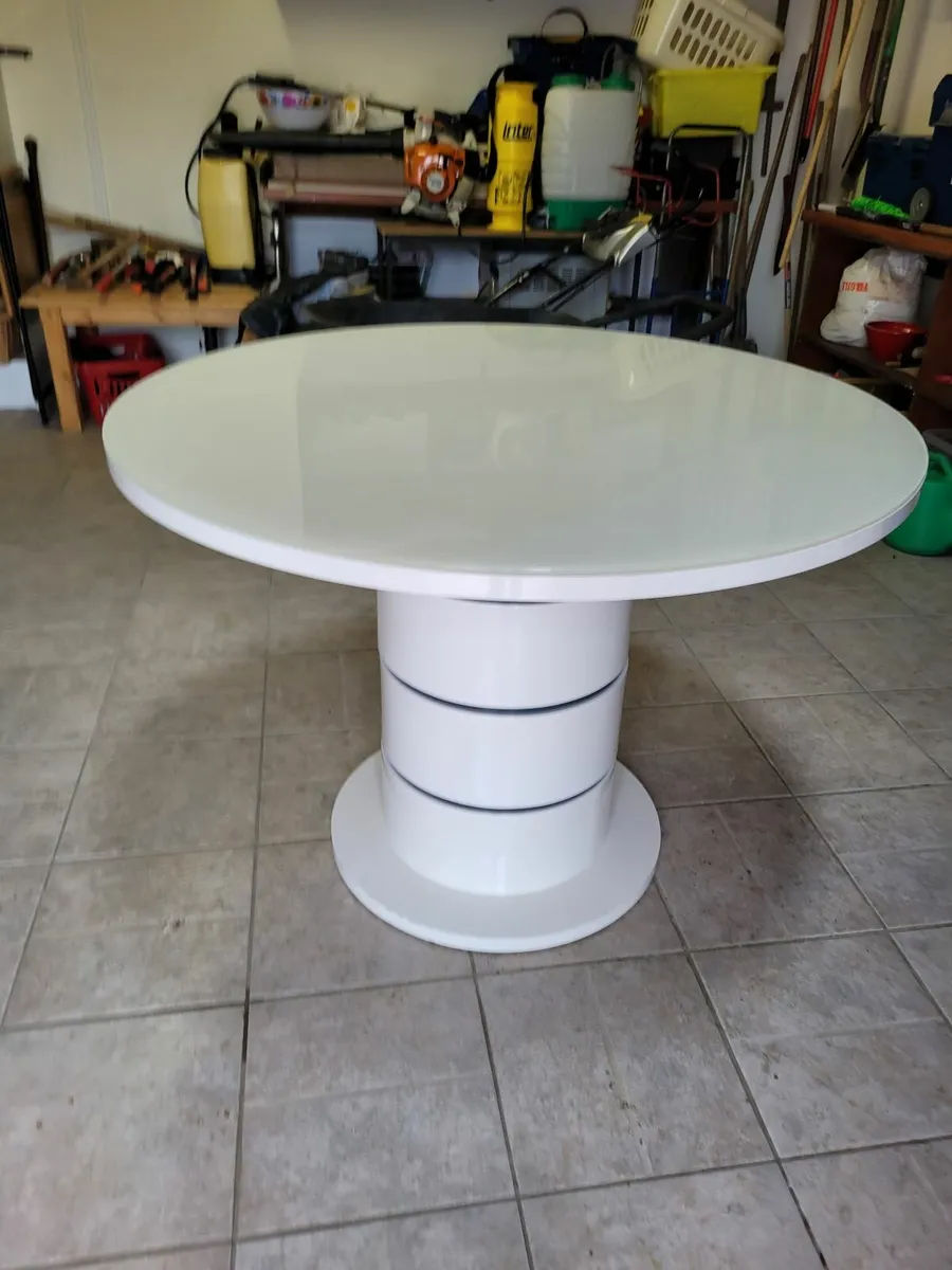 Table - Image 2