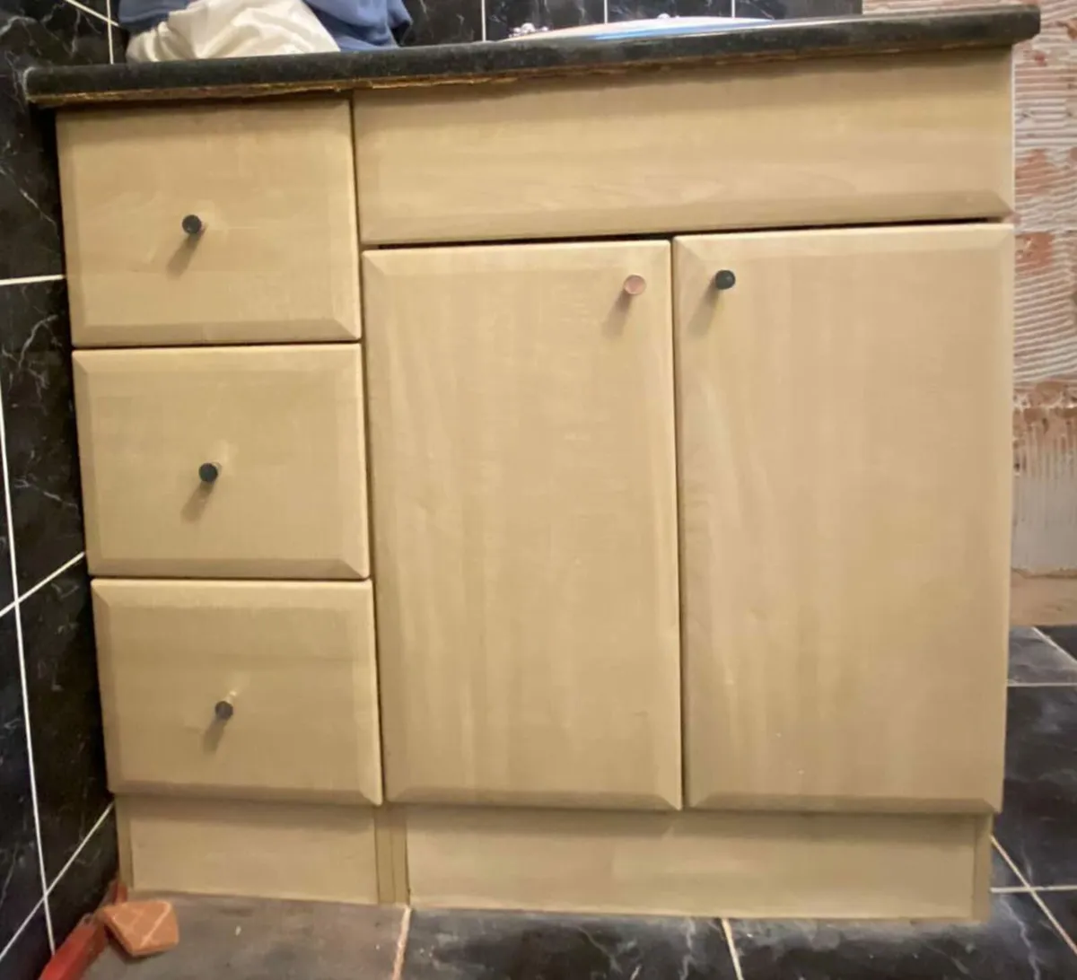 Vanity unit, Hand Basin, light mirror - Image 1