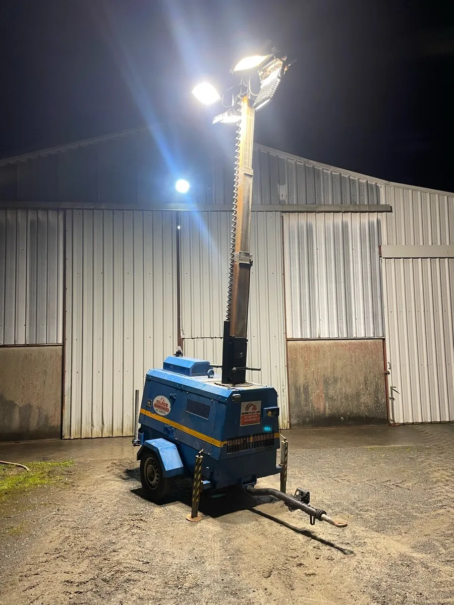 Lighting tower / generator - Image 1