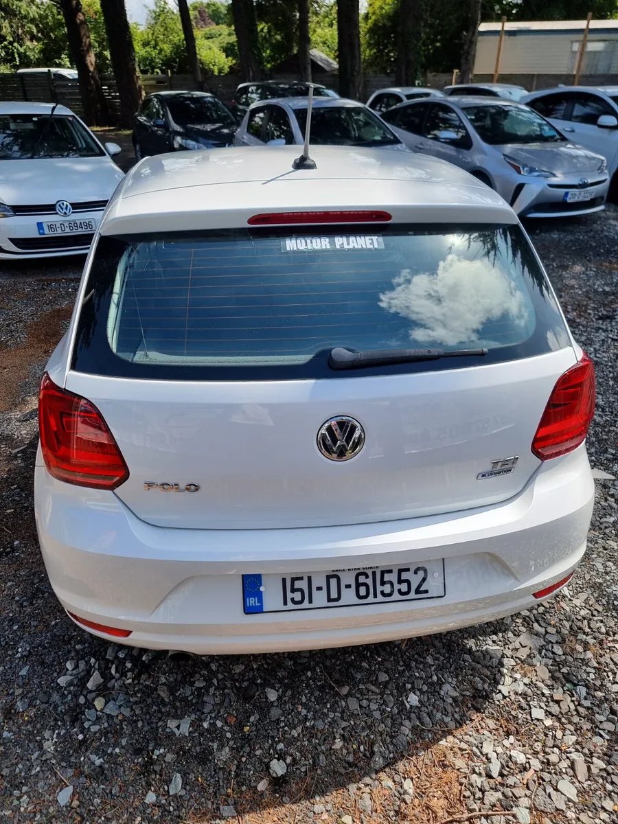 2015 Volkswagen Polo  1.2  COMFORTLINE TOP SPECS - Image 2