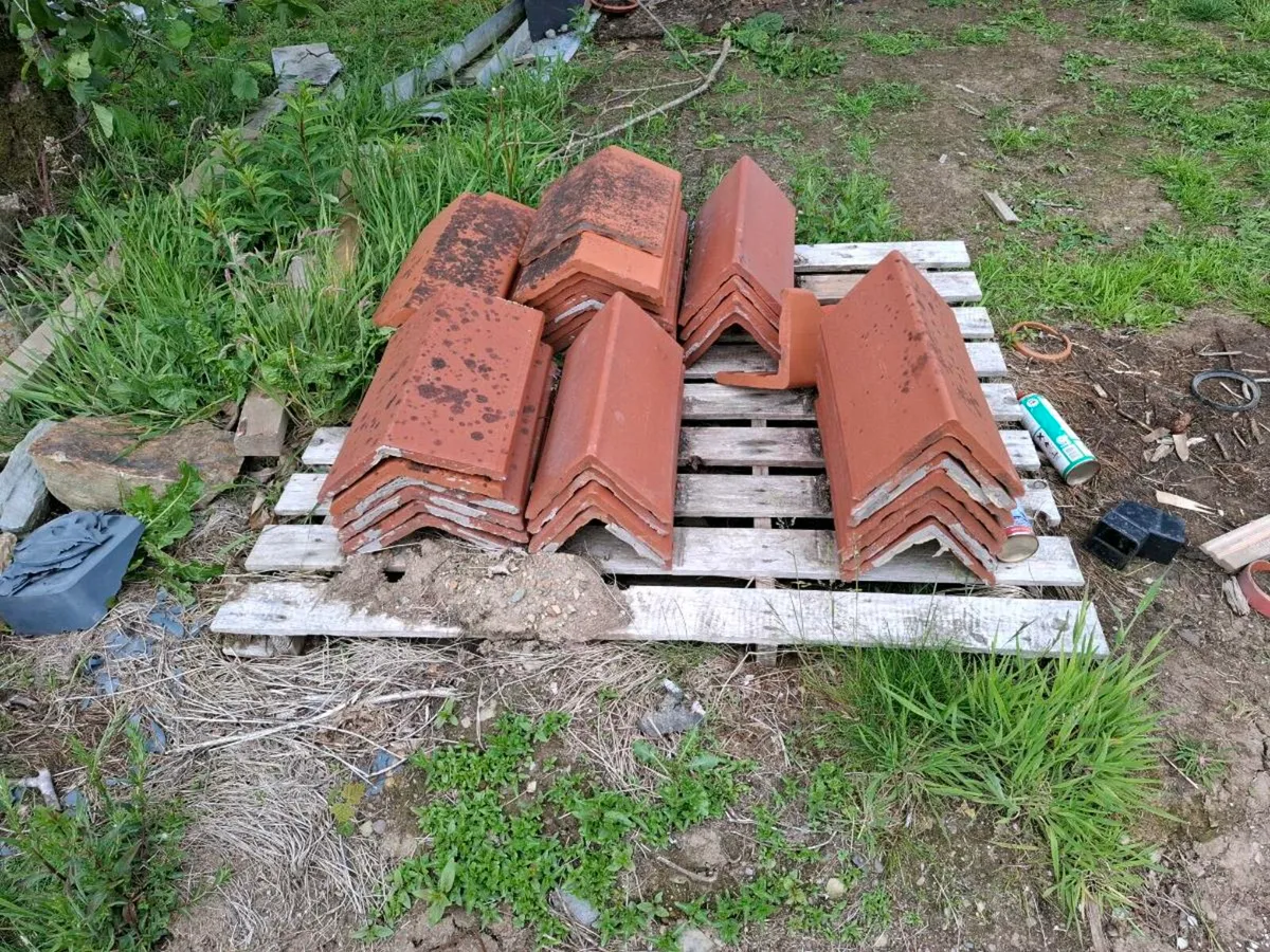 Ridge tiles
