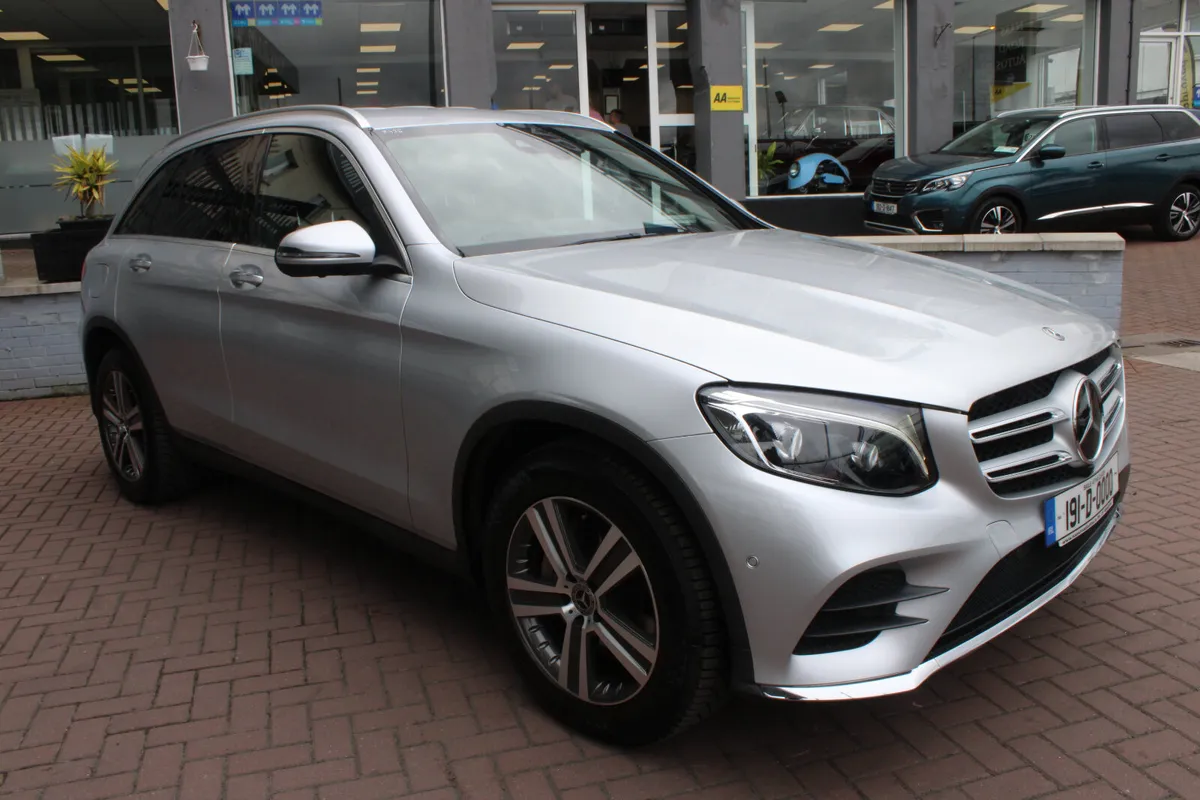 MERCEDES BENZ GLC 220DIESEL SPORT AUTOMATIC - Image 2