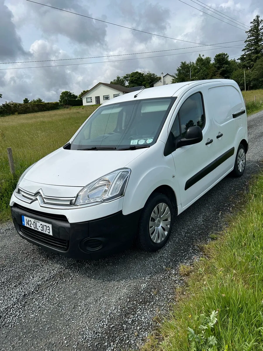 Berlingo 3 seater - Image 2