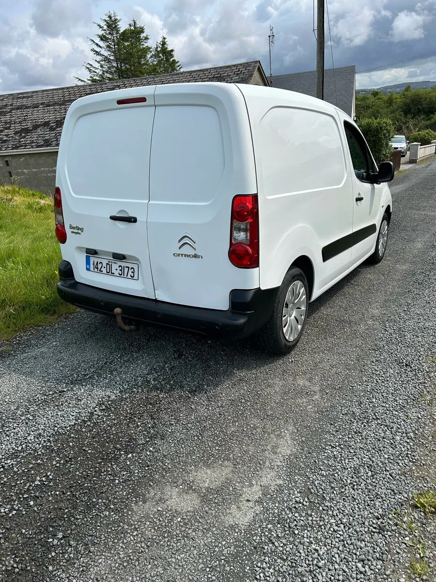Berlingo 3 seater - Image 3