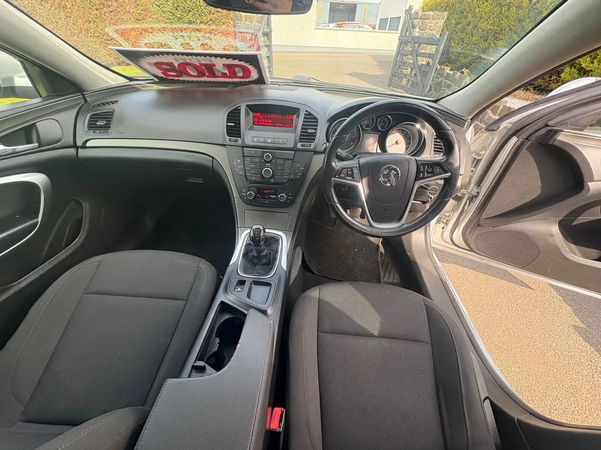 Vauxhall Insignia 2012 - Image 2