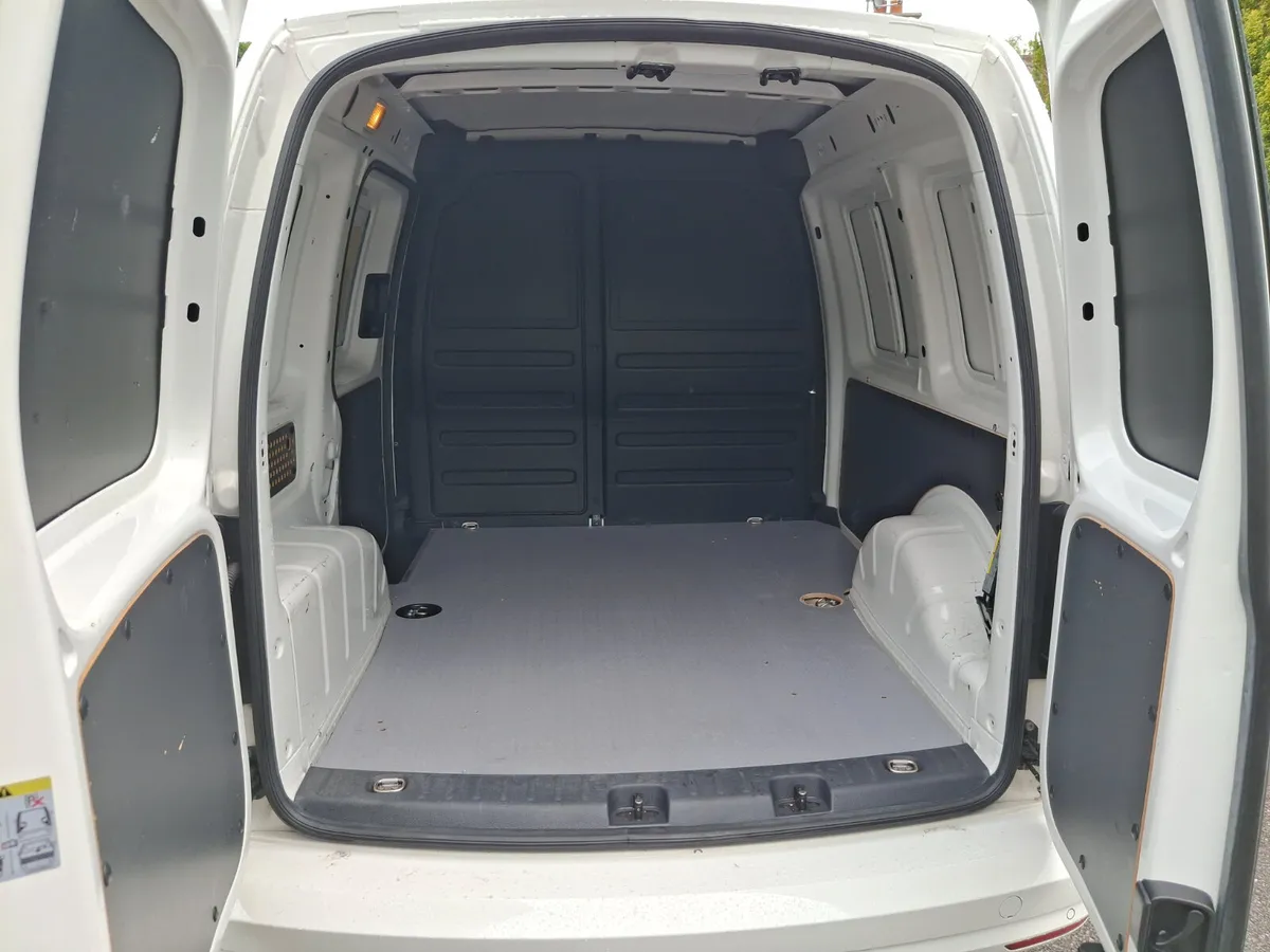 Volkswagen Caddy 2019 - Image 4
