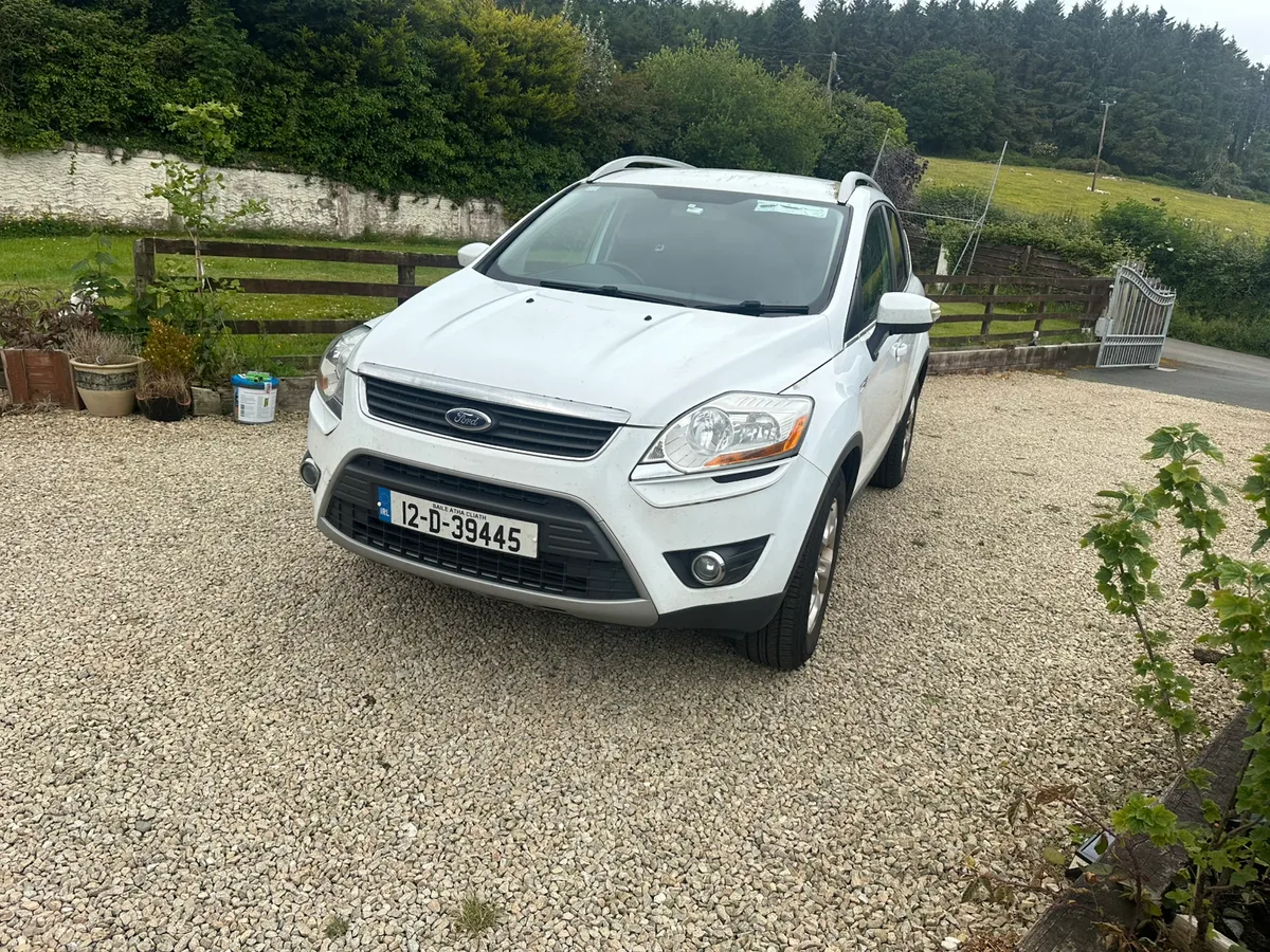 Ford Kuga 2 Seat Commercial 2012 - Image 3