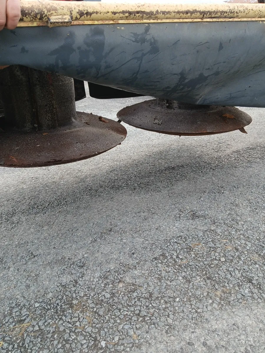 Farm machinery - Image 2