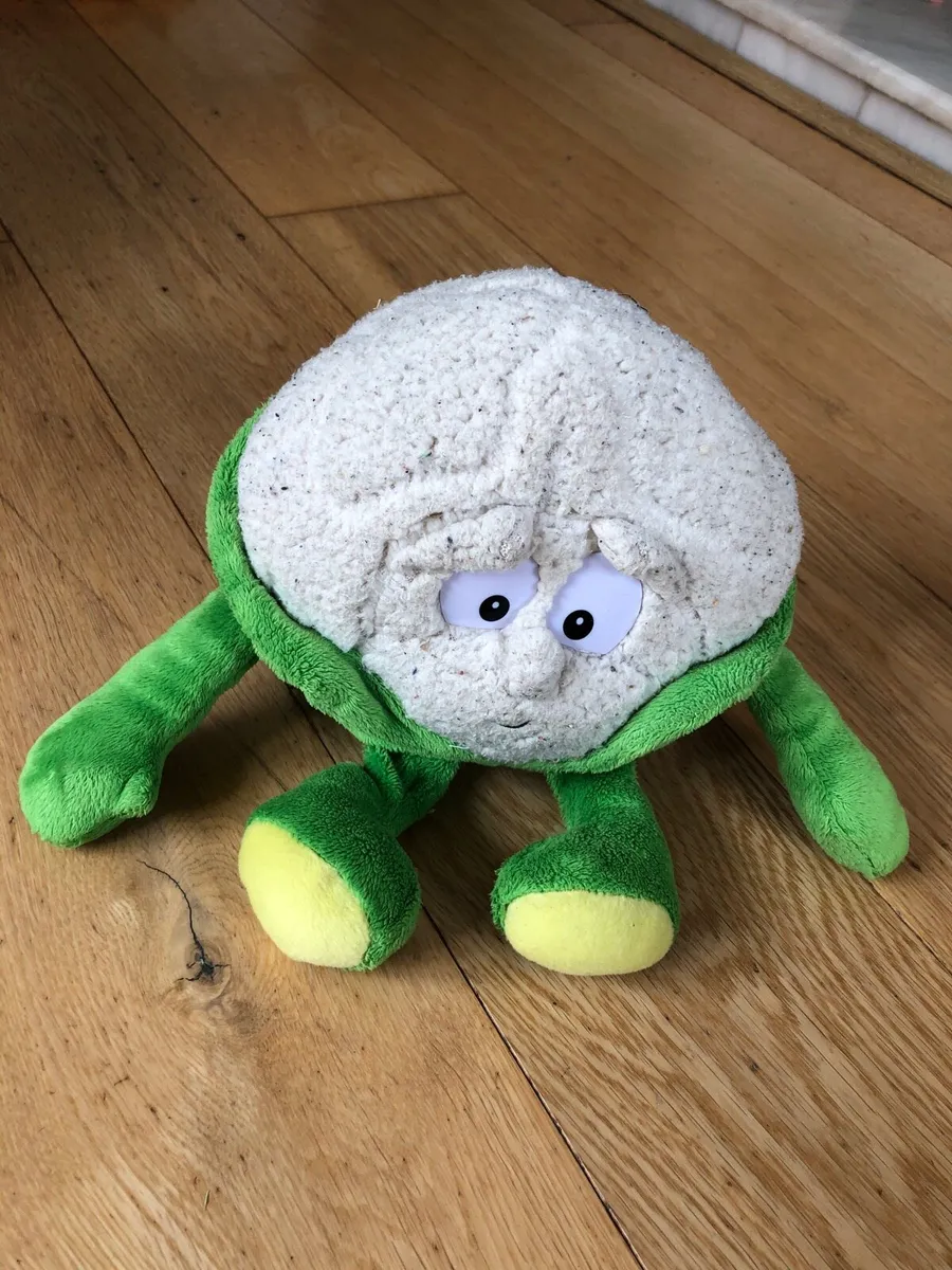 Assorted vegetable plush tots - Image 3