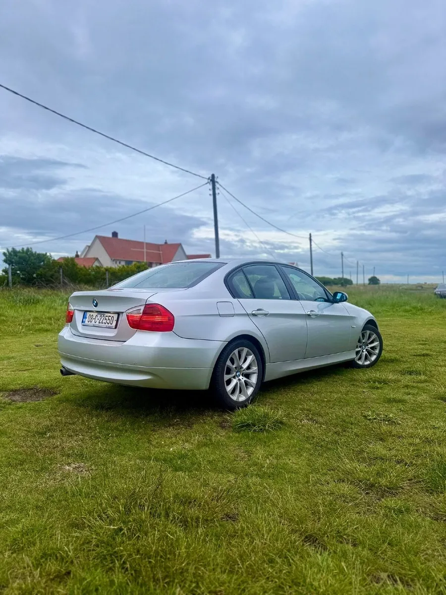 BMW 3-Series 2008 - Image 1