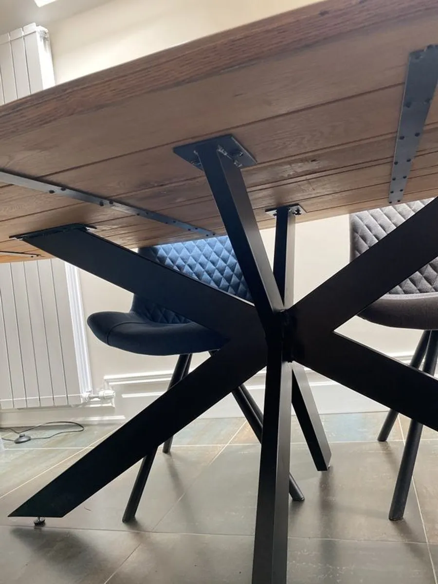 Kitchen Table 2.3m x 1.1m - Image 4