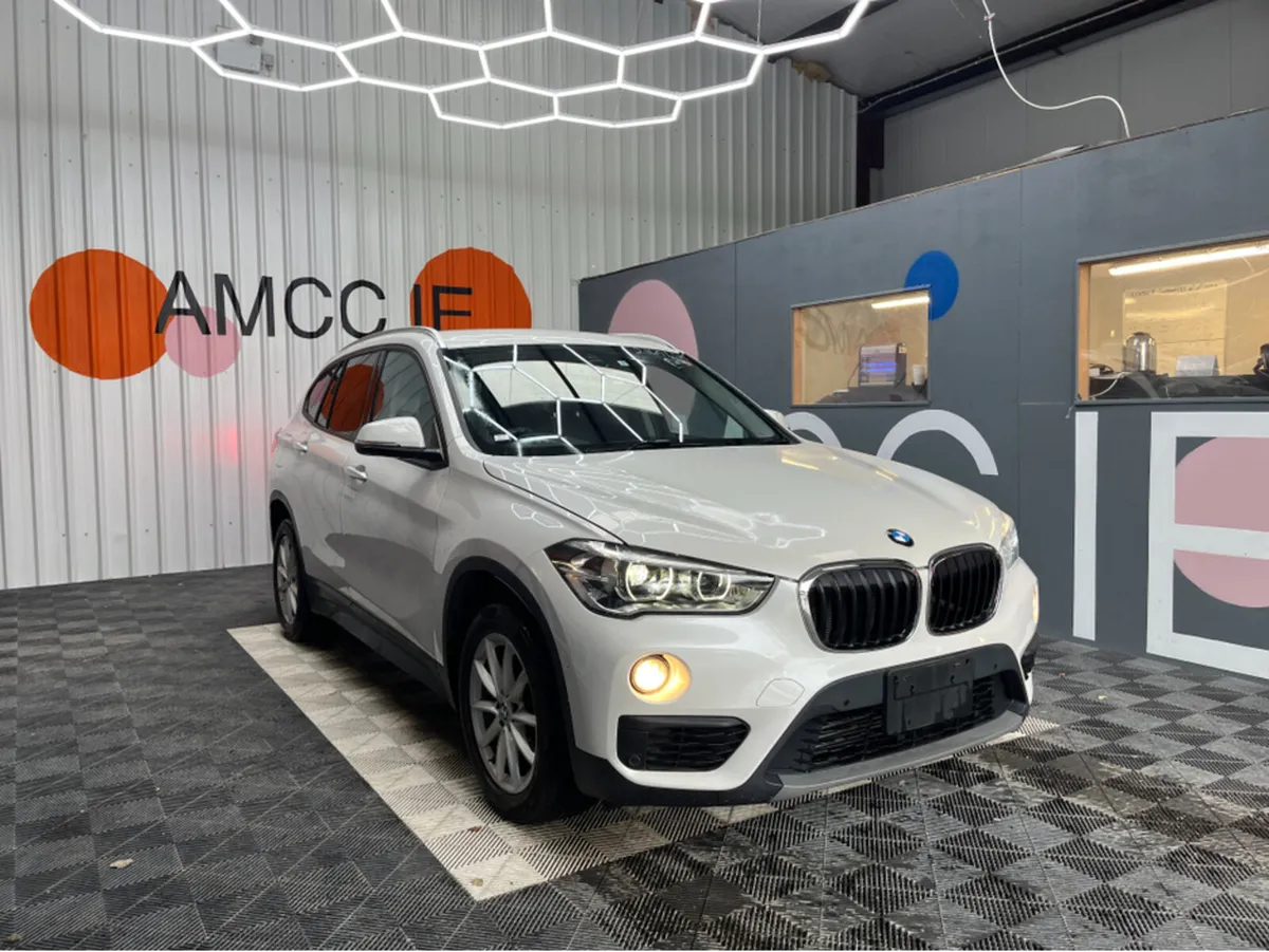 BMW X1 1.5 PETROL / 26k KMs / HEATED SEATS , REVER - Image 1