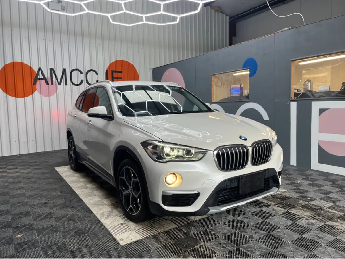 BMW X1 1.5 PETROL / 53k KMs / HEATED SEATS , REVER - Image 1