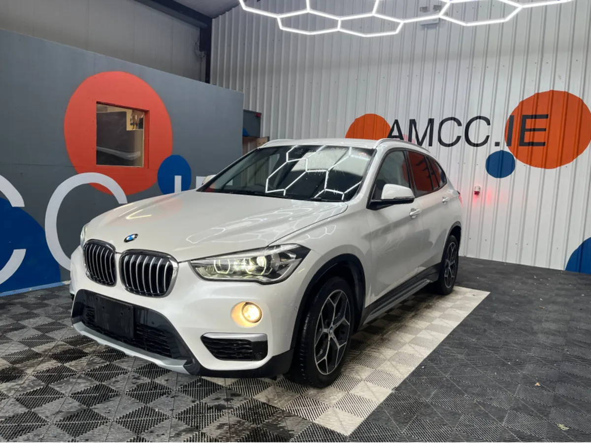 BMW X1 1.5 PETROL / 53k KMs / HEATED SEATS , REVER - Image 3