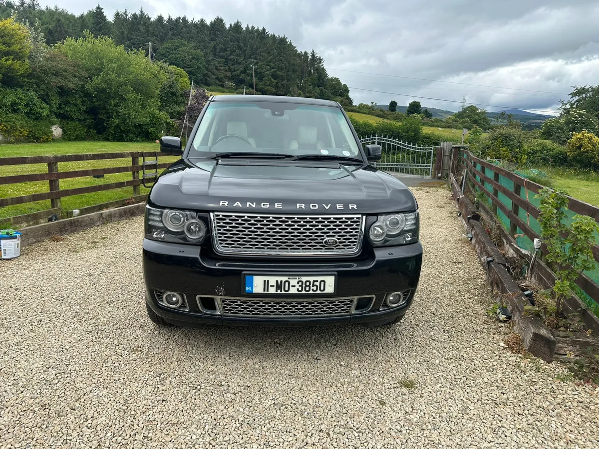 Range Rover 4.4V8 Autobiography 5 Seat Comm - Image 3