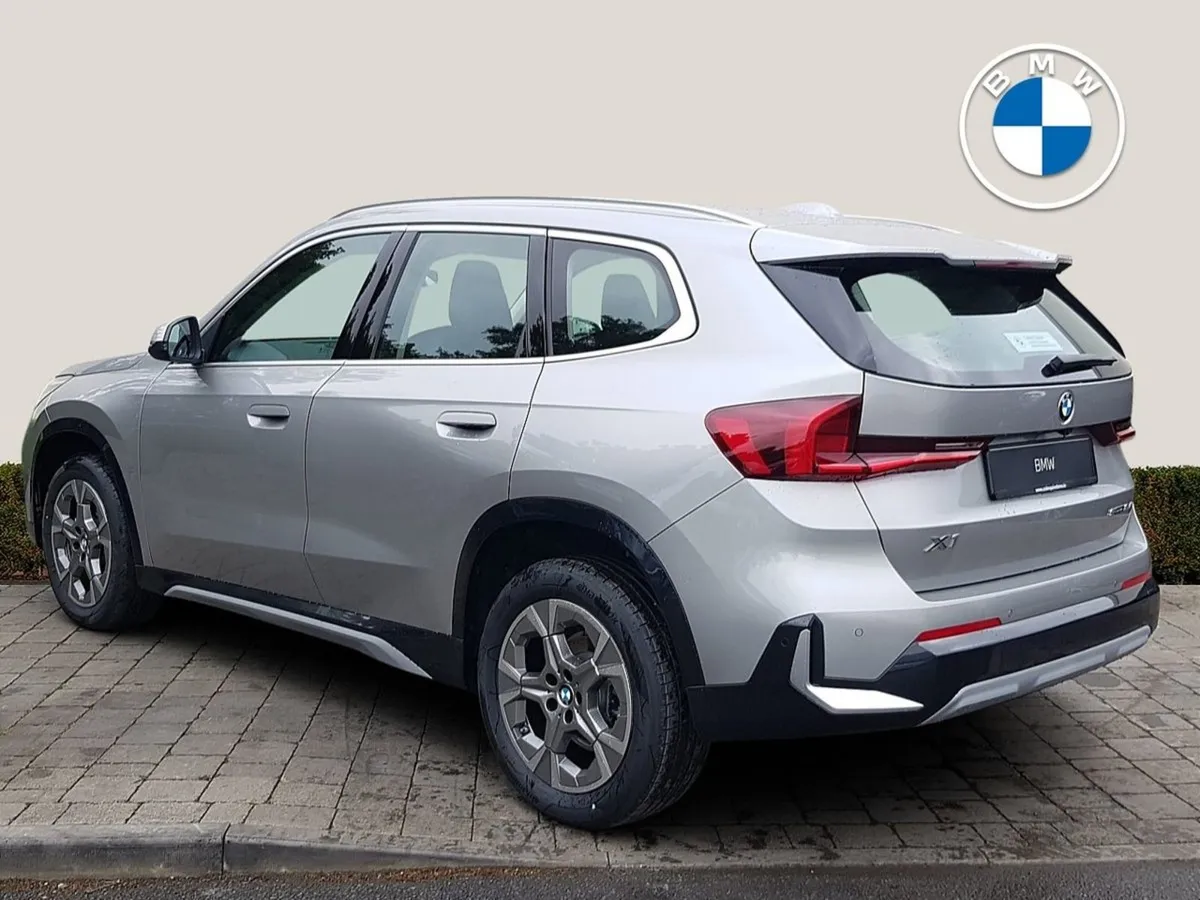 BMW X1 Sdrive18d Xline - Image 2