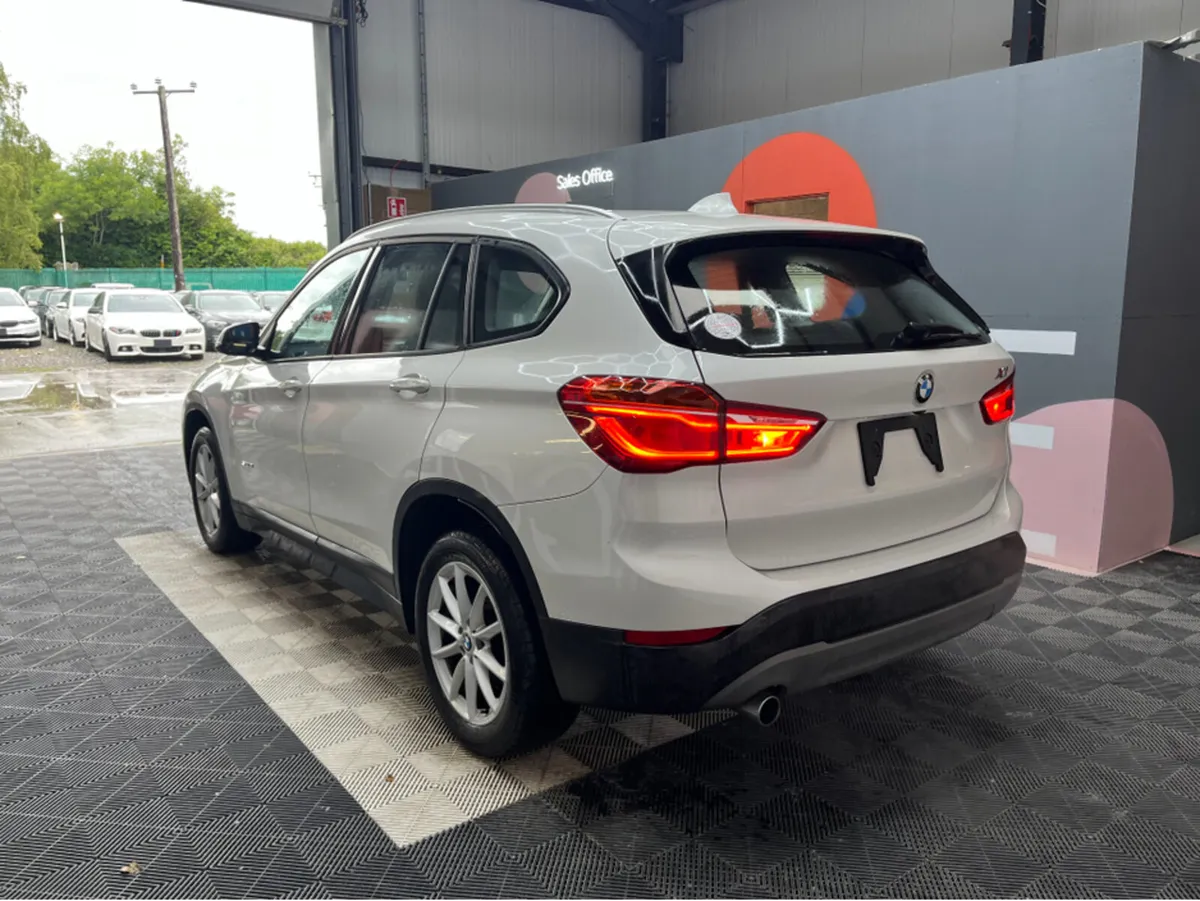 BMW X1 1.5 PETROL / 28k KMs / REVERSE CAMERA & MOR - Image 4