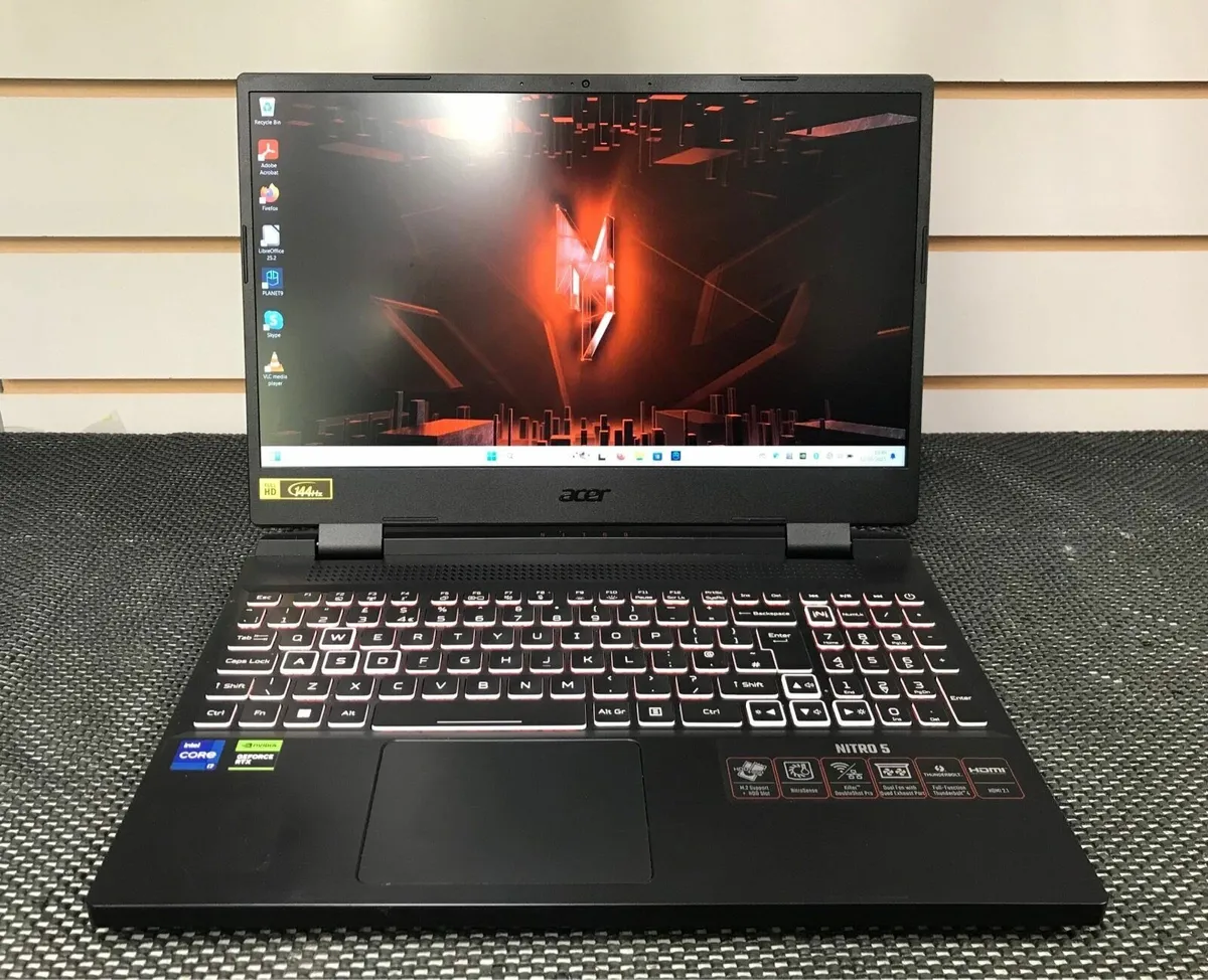 Acer Nitro 5 Gaming Laptop - Image 3