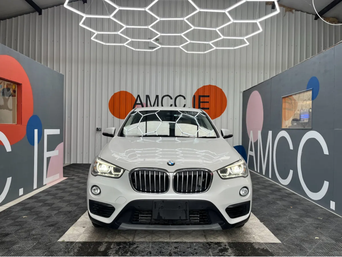 BMW X1 1.5 PETROL / 36k KMs / HEATED SEATS , REVER - Image 2