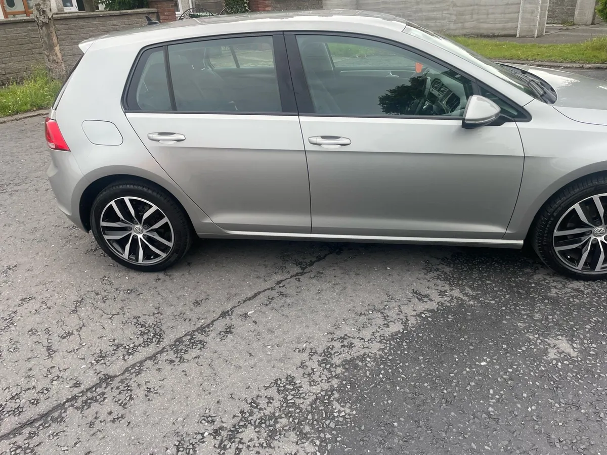 VW GOLF AUTOMATIC - Image 2
