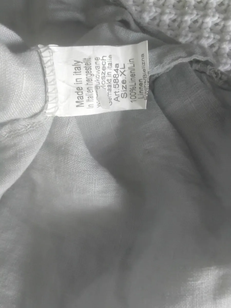 LUNGO L'ARNO DESIGNER GREY LINEN BEADED TOP 14 - Image 4