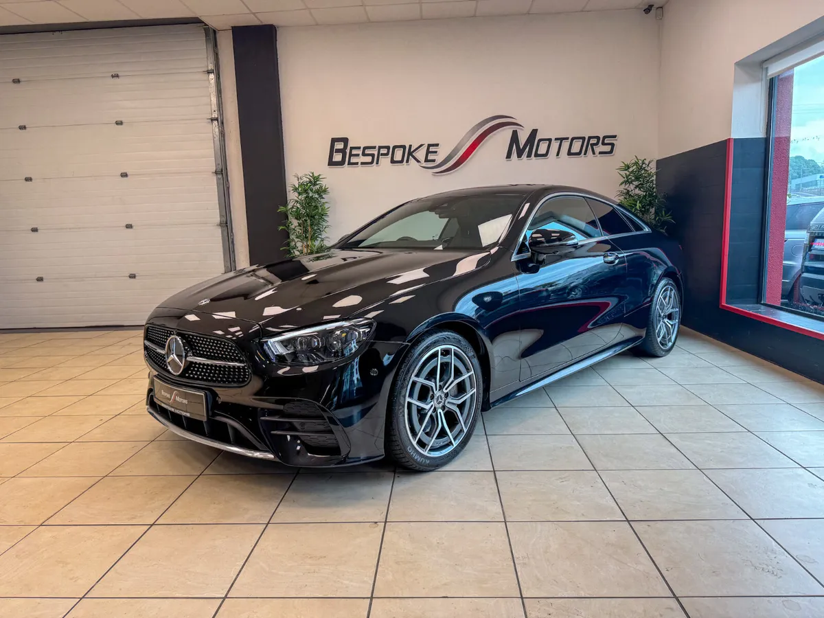 Mercedes E220 Amg Premium - Image 1
